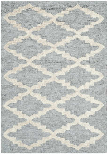 Safavieh Cambridge 2'-0" x 3'-0" Rug in Silver / Ivory