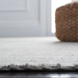 Safavieh Kilim 4'-0" x 6'-0" Rug in Grey