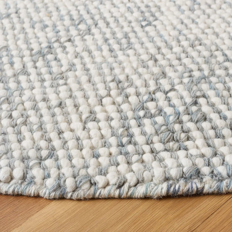 Safavieh Natura 6'-0" x 6'-0" Rug in Grey / Ivory
