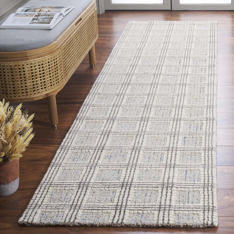 Safavieh Ebony 2'-3" x 9'-0" Rug in Blue / Grey
