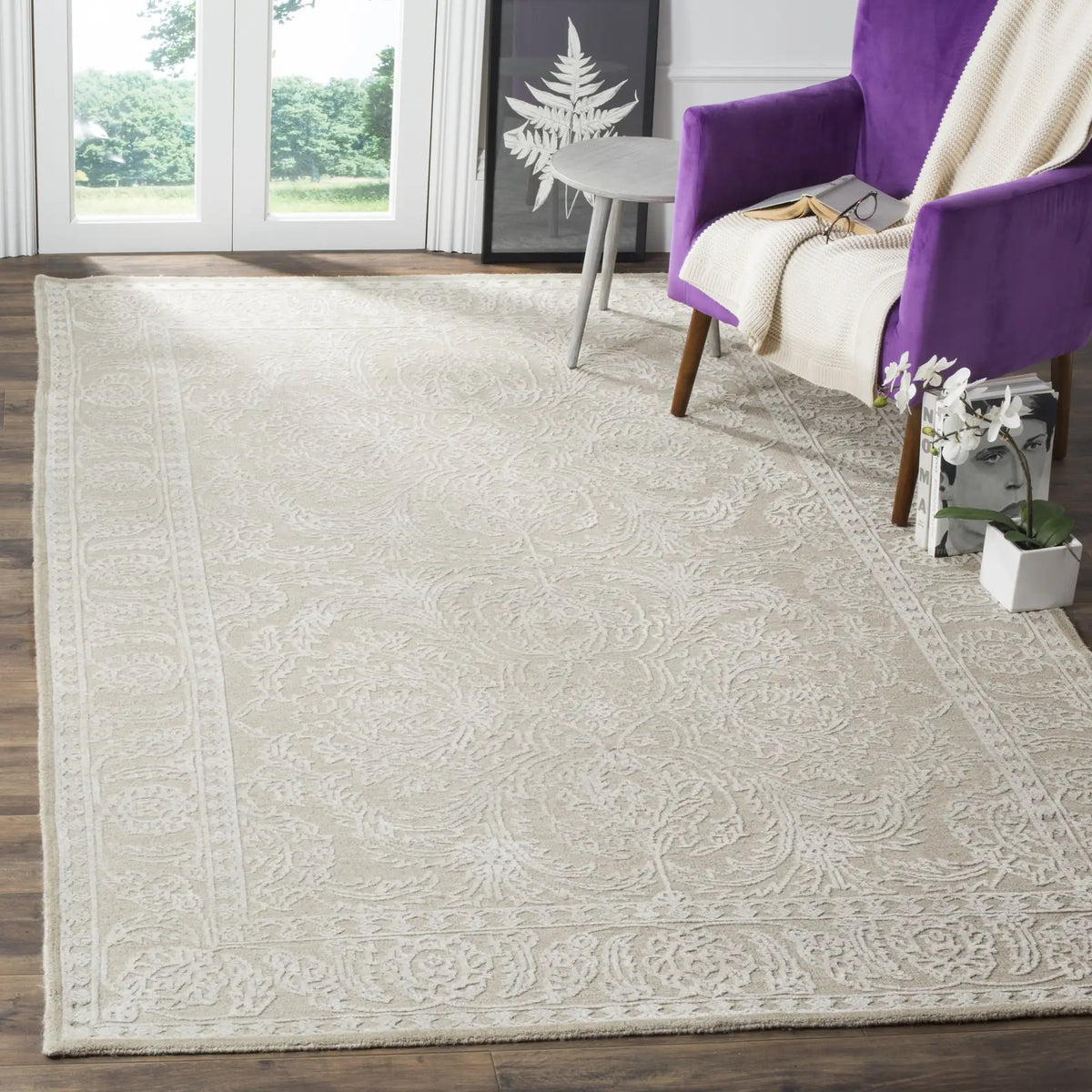 Safavieh Chester 6'-0" x 9'-0" Rug in Linen / Pearl