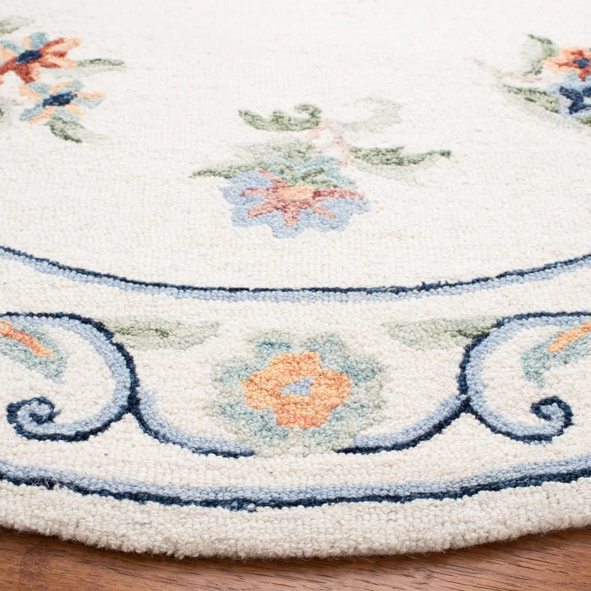 Safavieh Micro-Loop 5'-0" x 5'-0" Rug in Ivory / Grey