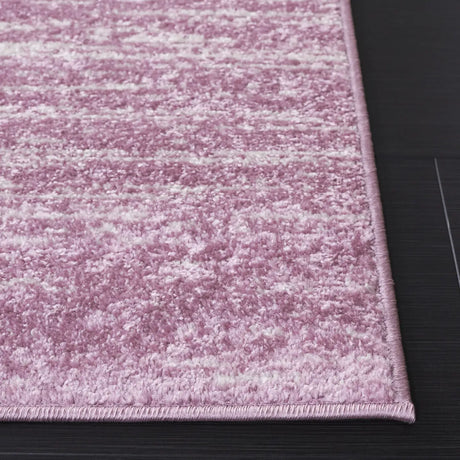 Safavieh Adirondack 4'-0" x 6'-0" Rug in Cream / Purple