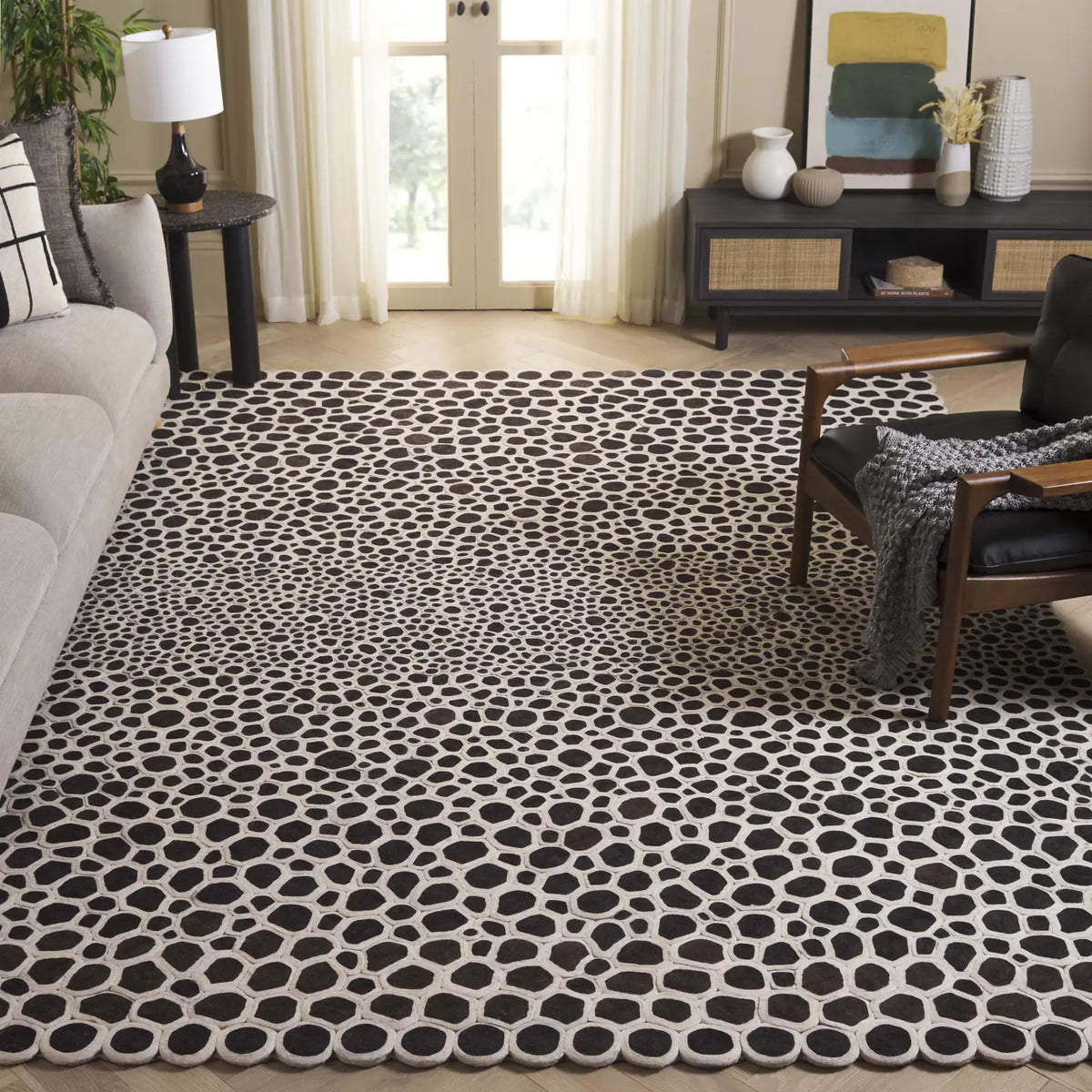 Safavieh Manhattan 6'-0" x 9'-0" Rug in Charcoal / Ivory