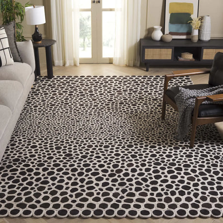 Safavieh Manhattan 6'-0" x 9'-0" Rug in Charcoal / Ivory