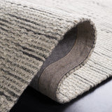 Safavieh Marbella 4'-0" x 6'-0" Rug in Grey / Beige