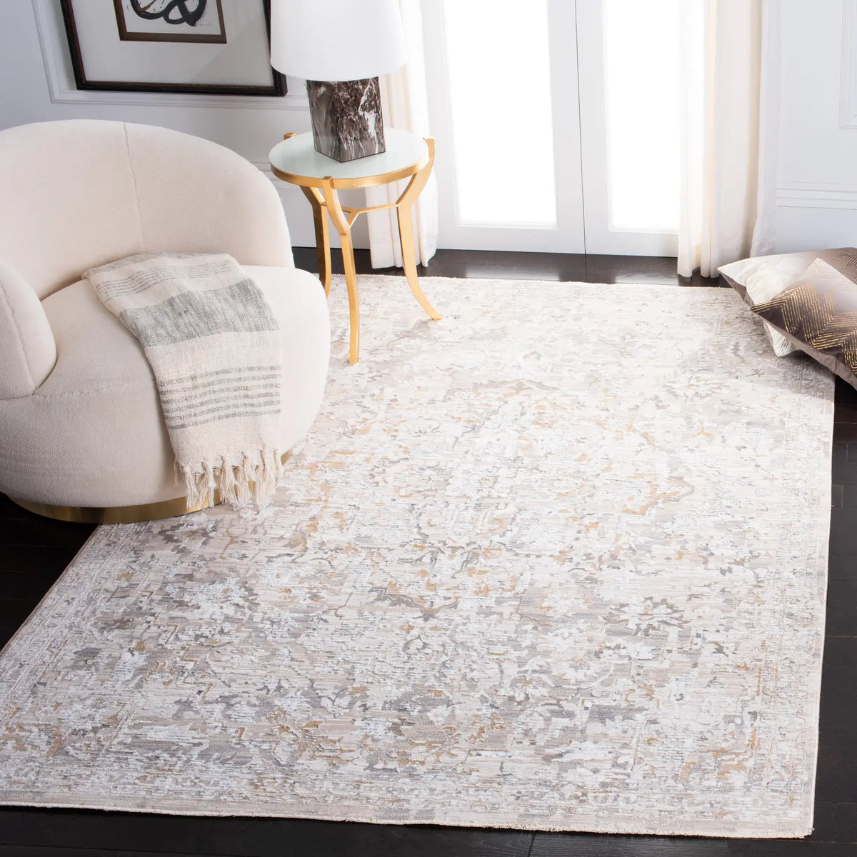 Safavieh Martha Stewart Sabrina 4'-0" x 6'-0" Rug in Ivory / Beige
