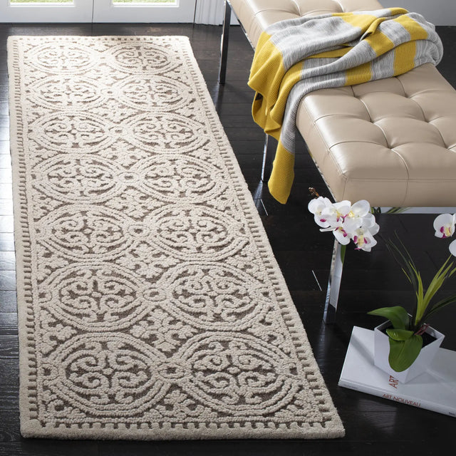 Safavieh Cambridge 2'-6" x 12'-0" Rug in Tan / Multi