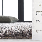 Safavieh Shag 4'-0" x 6'-0" Rug in Platinum / Ivory