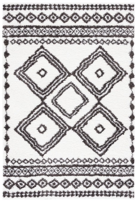 Safavieh Berber Shag 4'-5" x 6'-5" Rug in Ivory / Dark Grey