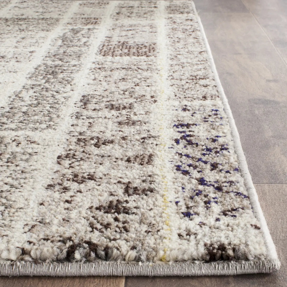 Safavieh Monaco 3'-0" x 5'-0" Rug in Beige / Multi