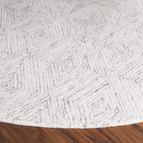 Safavieh Ebony 6'-0" x 6'-0" Rug in Grey / Ivory