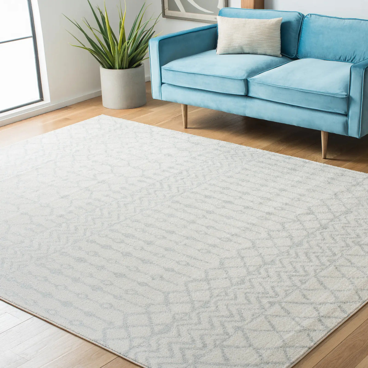 Safavieh Tulum 10'-0" x 13'-0" Rug in Ivory / Light Grey