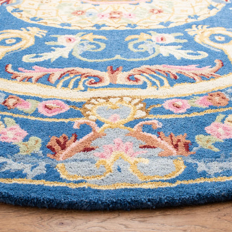 Safavieh Savonnerie 6'-0" x 6'-0" Rug in Blue / Ivory