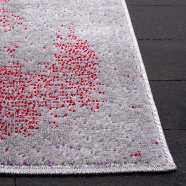 Safavieh Skyler 4'-0" x 6'-0" Rug in Grey / Red
