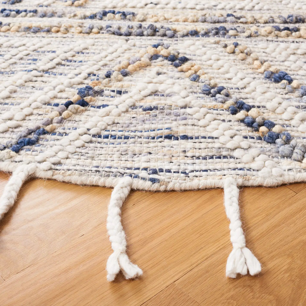 Safavieh Natura 6'-0" x 6'-0" Rug in Ivory / Blue