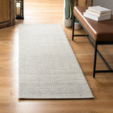 Safavieh Natura 2'-3" x 10'-0" Rug in Silver / Ivory
