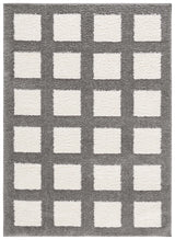 Safavieh Norway 4'-0" x 6'-0" Rug in Grey / Ivory