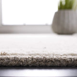 Safavieh Abstract 4'-0" x 6'-0" Rug in Beige / Ivory