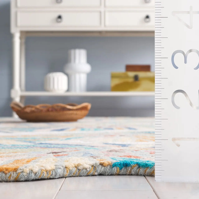 Safavieh Jardin 4'-0" x 6'-0" Rug in Ivory / Blue