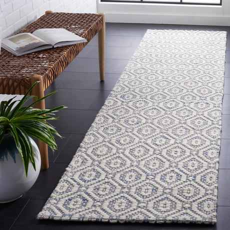 Safavieh Marbella 2'-3" x 9'-0" Rug in Blue / Ivory