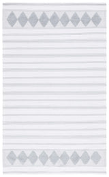 Safavieh Montauk 4'-0" x 6'-0" Rug in Aqua / Ivory