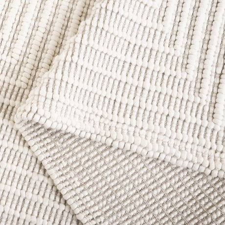 Safavieh Natura 4'-0" x 6'-0" Rug in Ivory