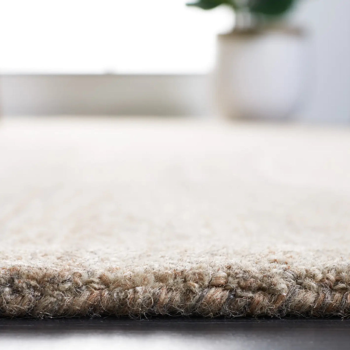 Safavieh Abstract 4'-0" x 6'-0" Rug in Beige / Grey