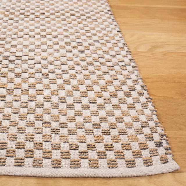 Safavieh Organica 4'-0" x 6'-0" Rug in Natural / Ivory