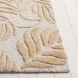 Safavieh Jardin 2'-3" x 9'-0" Rug in Beige