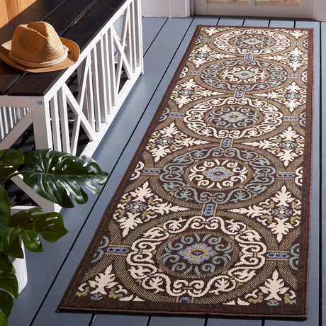 Safavieh Veranda 2'-3" x 10'-0" Rug in Chocolate / Cream