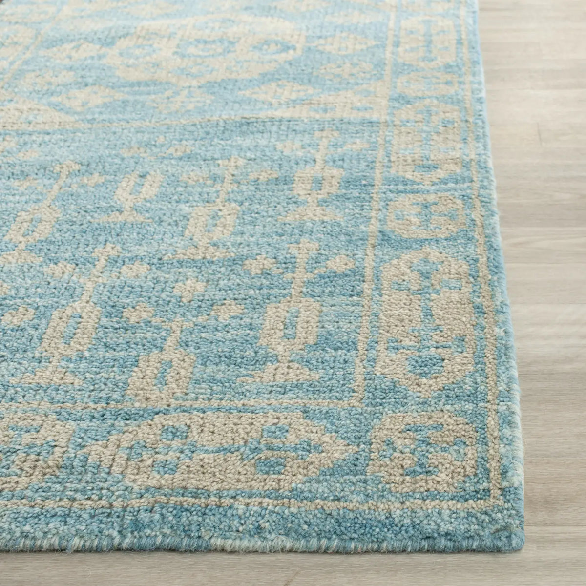 Safavieh Kenya 2'-3" x 8'-0" Rug in Blue