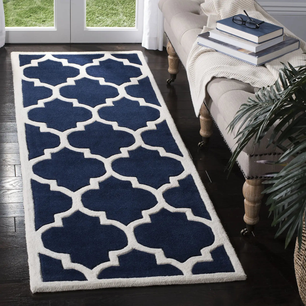 Safavieh Chatham 2'-3" x 11'-0" Rug in Dark Blue / Ivory