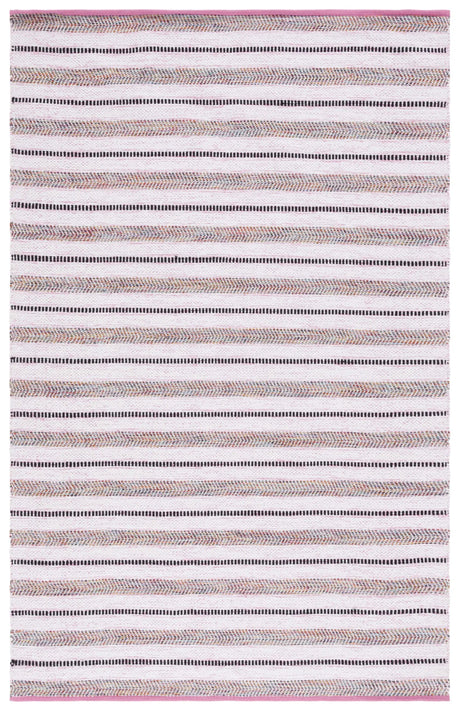 Safavieh Montauk 4'-0" x 6'-0" Rug in Pink / Ivory