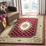 Safavieh Lyndhurst 5'-3" x 7'-6" Rug in Red / Ivory