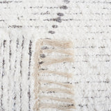 Safavieh Casablanca 4'-0" x 6'-0" Rug in Ivory / Grey
