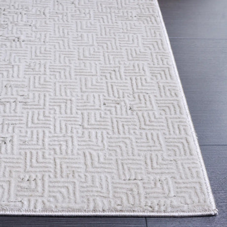 Safavieh Hanna 4'-0" x 6'-0" Rug in Grey / Ivory