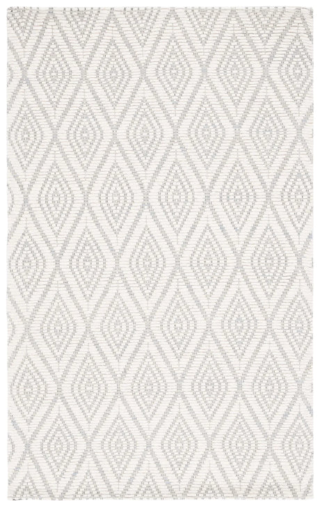 Safavieh Marbella 3'-0" x 5'-0" Rug in Light Blue / Ivory