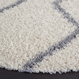 Safavieh Venus Shag 600 6'-7" x 6'-7" Rug in Ivory / Grey