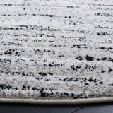 Safavieh Adirondack 6'-0" x 6'-0" Rug in Ivory / Silver