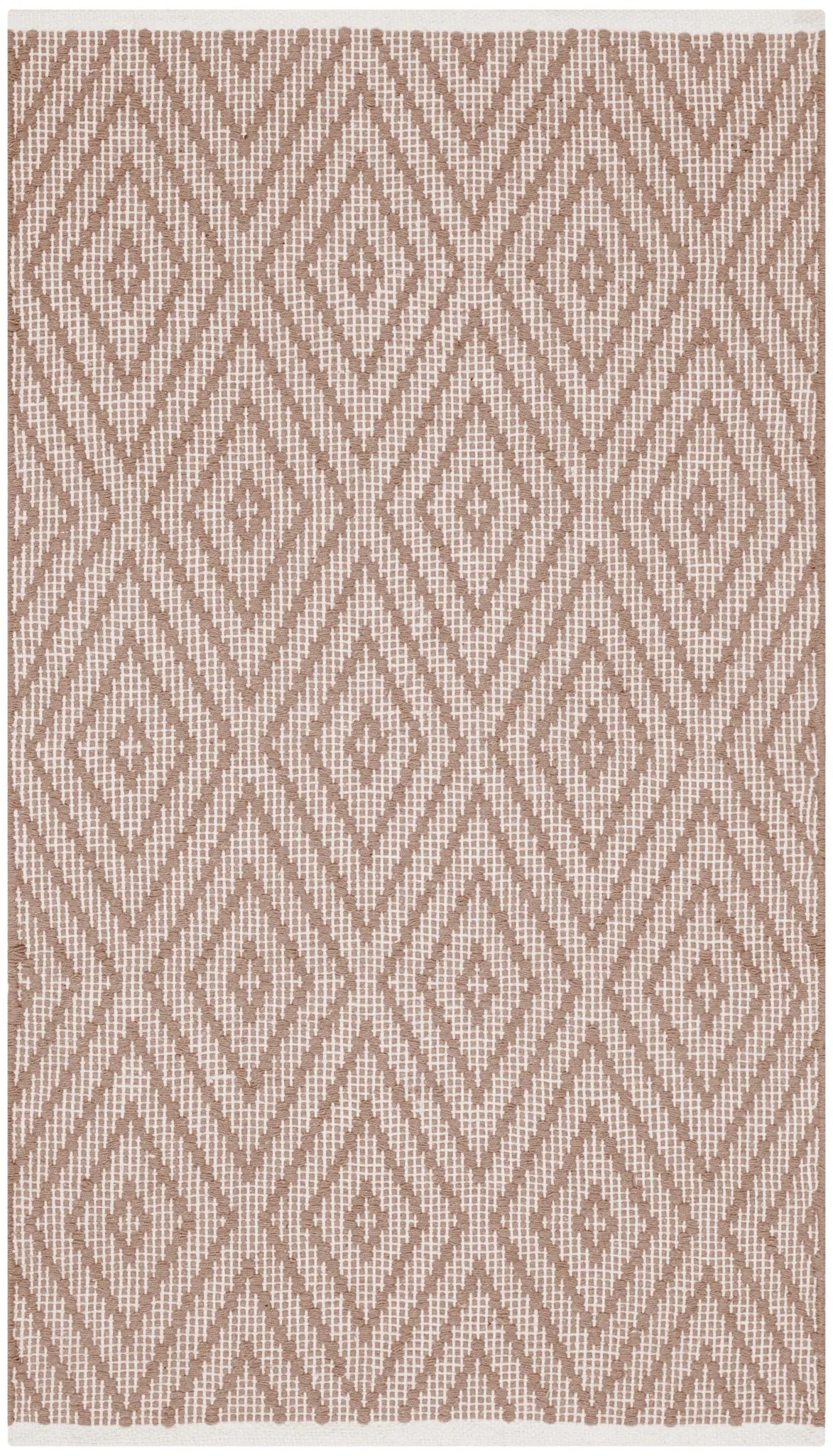Safavieh Montauk 2'-6" x 4'-0" Rug in Beige / Ivory