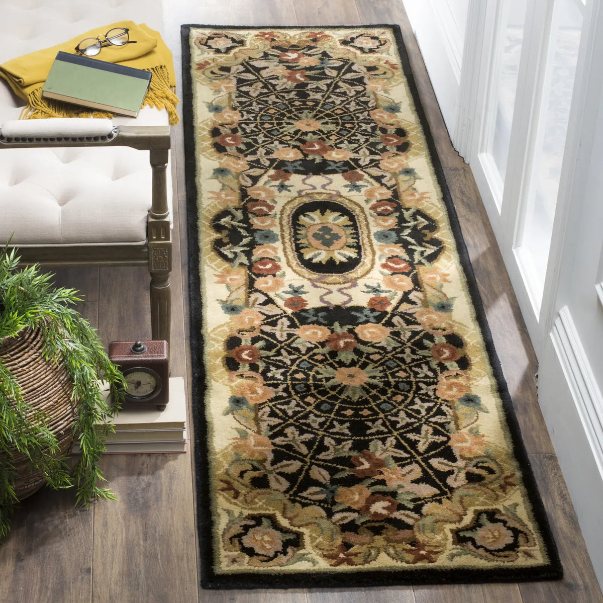 Safavieh Classic 2'-3" x 10'-0" Rug in Black / Gold