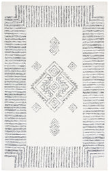 Safavieh Casablanca 4'-0" x 6'-0" Rug in Ivory / Black