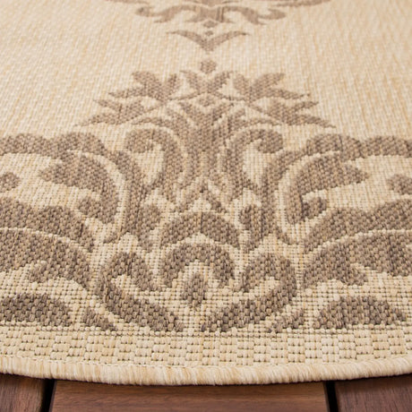 Safavieh Courtyard 5'-3" x 5'-3" Rug in Natural / Brown