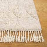 Safavieh Vermont 4'-0" x 6'-0" Rug in Ivory