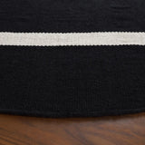 Safavieh Montauk 6'-0" x 6'-0" Rug in Black / Ivory