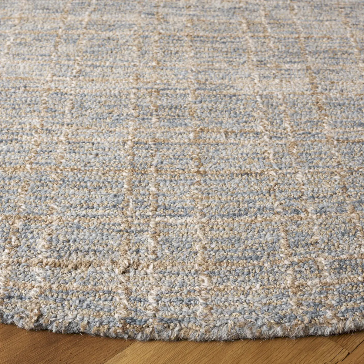 Safavieh Ebony 6'-0" x 6'-0" Rug in Blue / Beige