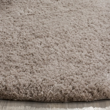 Safavieh Sheep Shag 6'-0" x 6'-0" Rug in Silver