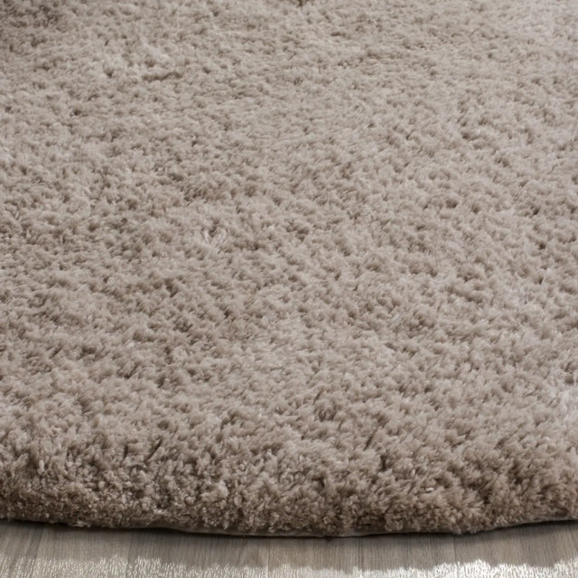 Safavieh Sheep Shag 6'-0" x 6'-0" Rug in Silver