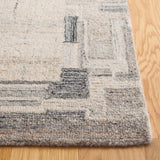 Safavieh Restoration Vintage 4'-0" x 6'-0" Rug in Grey / Beige